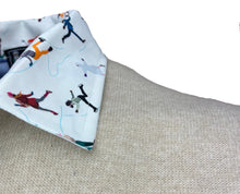 Carica l'immagine nel visualizzatore di Gallery, POLO UOMO COSTA Beige Collo Olympic Winter